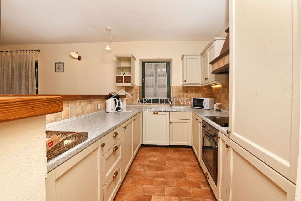 Poreč-dintorni, Villa di lusso in pietra in stile istriano con piscina