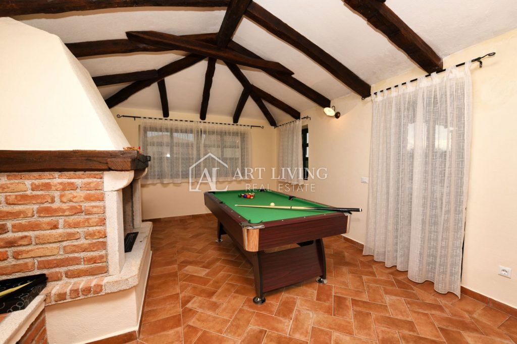 Poreč-dintorni, Villa di lusso in pietra in stile istriano con piscina