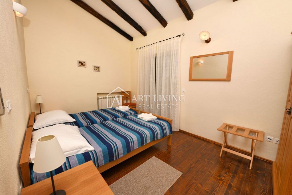 Poreč-dintorni, Villa di lusso in pietra in stile istriano con piscina