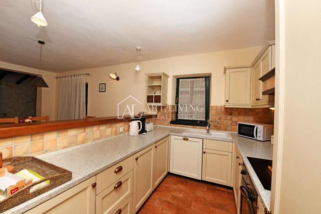 Poreč-dintorni, Villa di lusso in pietra in stile istriano con piscina