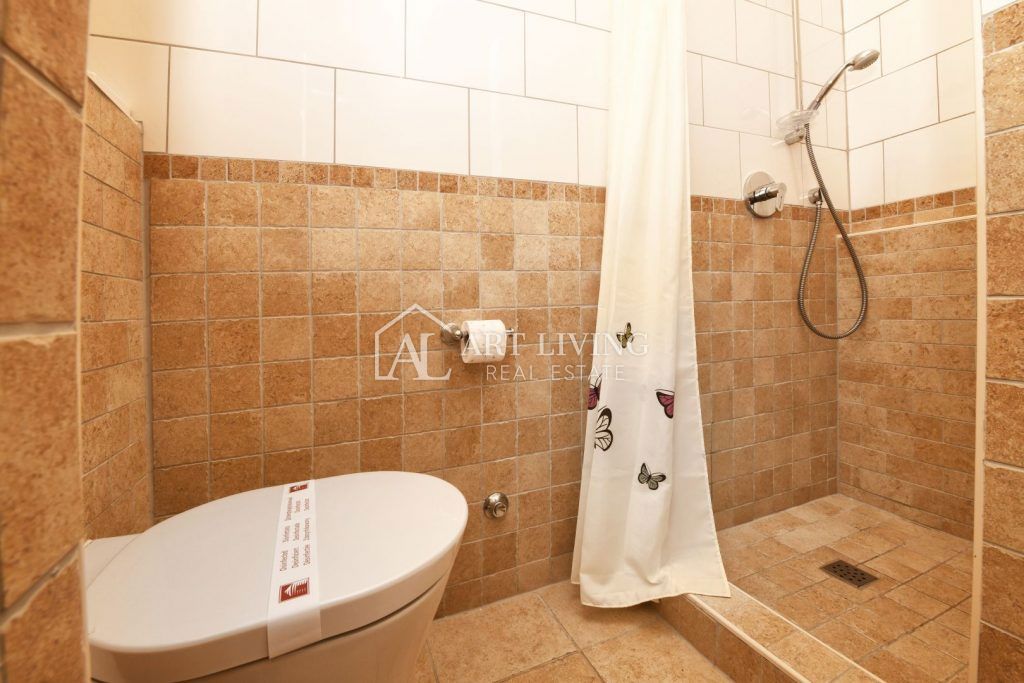 Poreč-dintorni, Villa di lusso in pietra in stile istriano con piscina