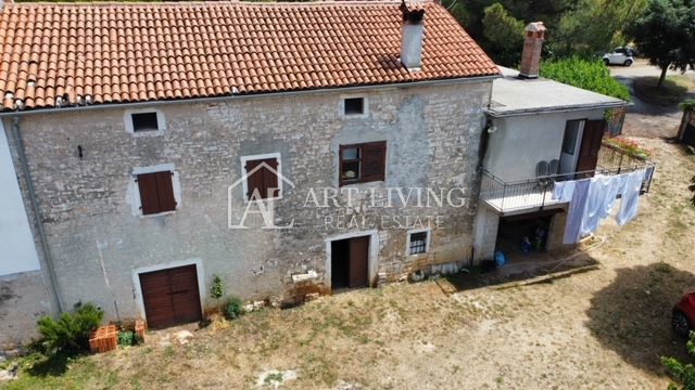 Poreč-dintorni, tenuta istriana autoctona a 10 km dal mare