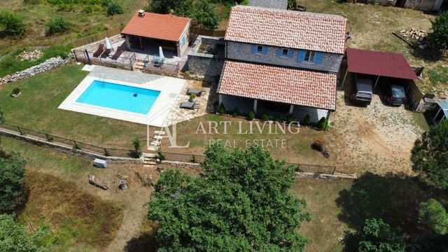 Poreč-dintorni, tenuta istriana autoctona a 10 km dal mare