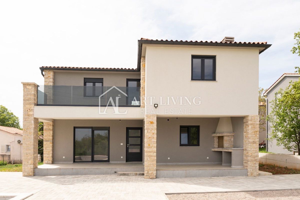 Istria, Labin, dintorni - una bella casa con piscina in una posizione tranquilla