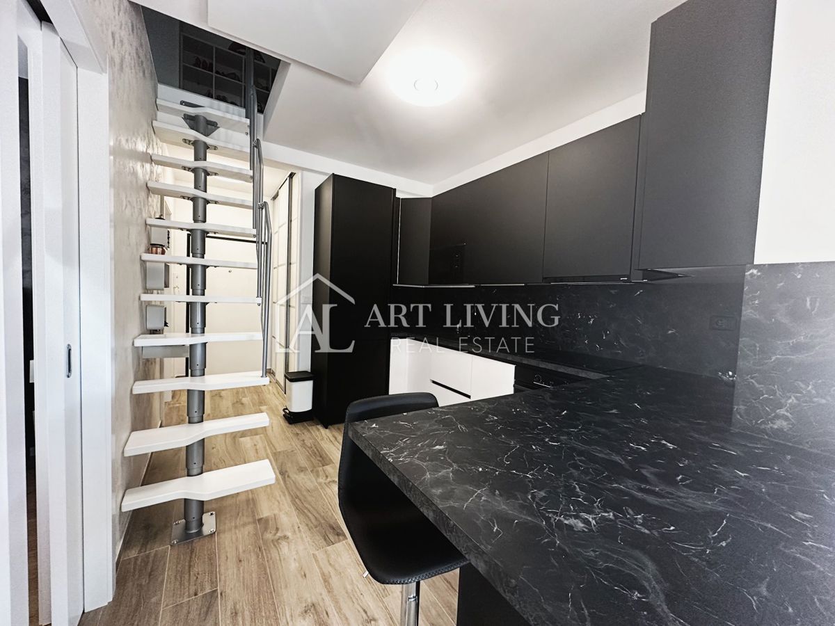 Umago, dintorni – Appartamento di lusso con galleria, 72 m², vista mare, a 300 m dalla spiaggia