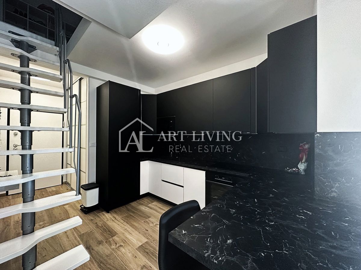 Umago, dintorni – Appartamento di lusso con galleria, 72 m², vista mare, a 300 m dalla spiaggia