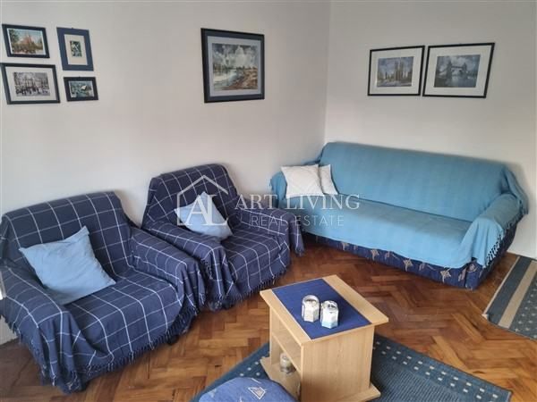 Umago – OCCASIONE, ampio appartamento di 77,19 m² vicino al centro città