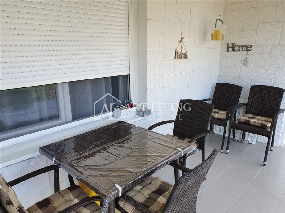 Umago – OCCASIONE, ampio appartamento di 77,19 m² vicino al centro città