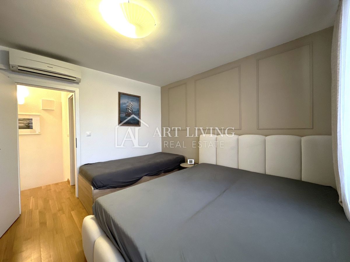 Cittanova, dintorni - grazioso appartamento con una camera da letto, 60 m2, a soli 100 m dal mare