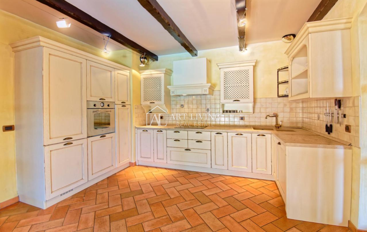 Casa Poreč, 304m2
