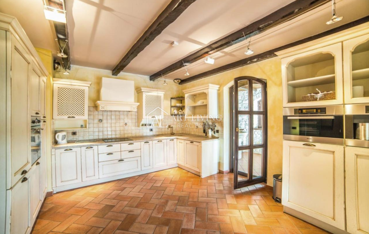 Casa Poreč, 304m2