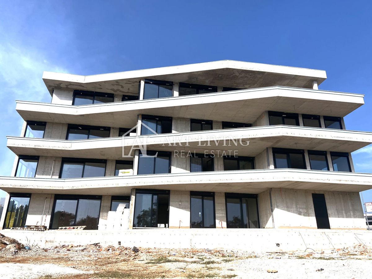 Poreč-dintorni, bellissimo bilocale in palazzo signorile 600 m dal mare