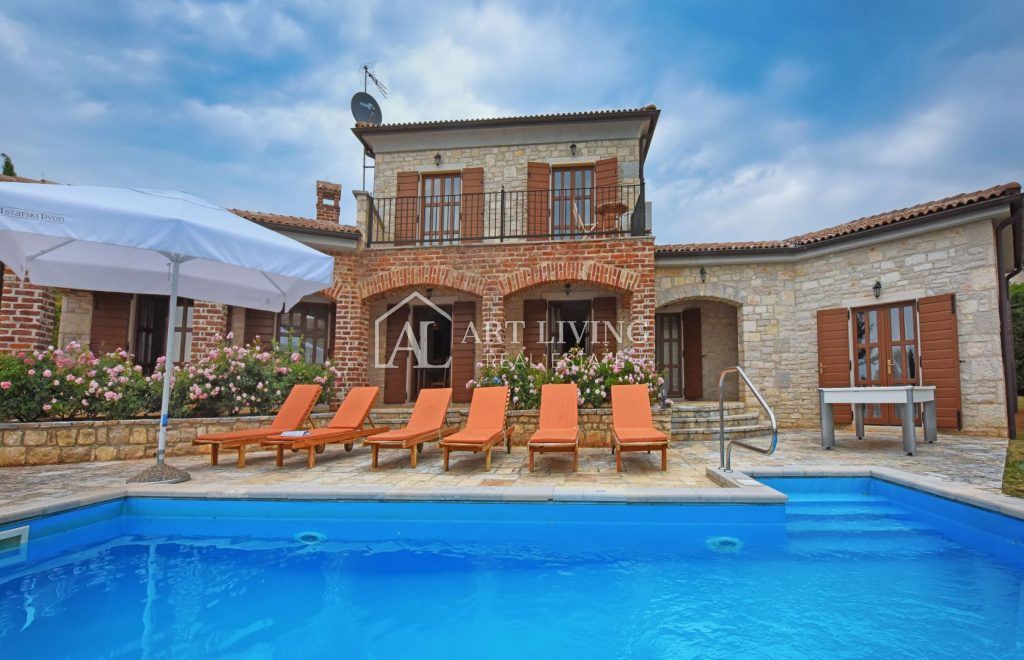 Poreč-dintorni, Villa di lusso in pietra in stile istriano con piscina