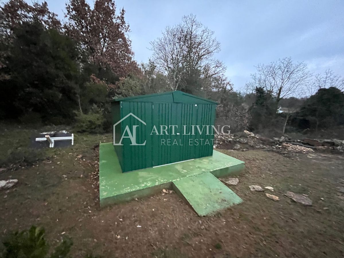 Istria, Rovigno, dintorni - una casa affascinante con un grande terreno