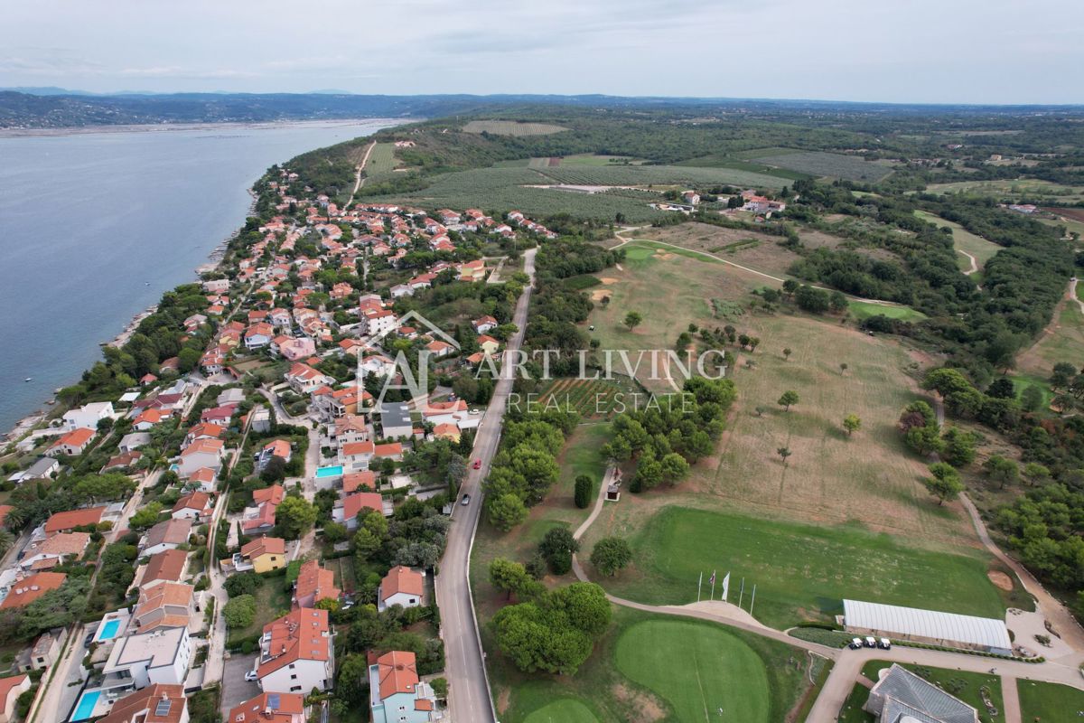 Umago, Crveni Vrh - terreno edificabile esclusivo con vista mare - posizione eccezionale