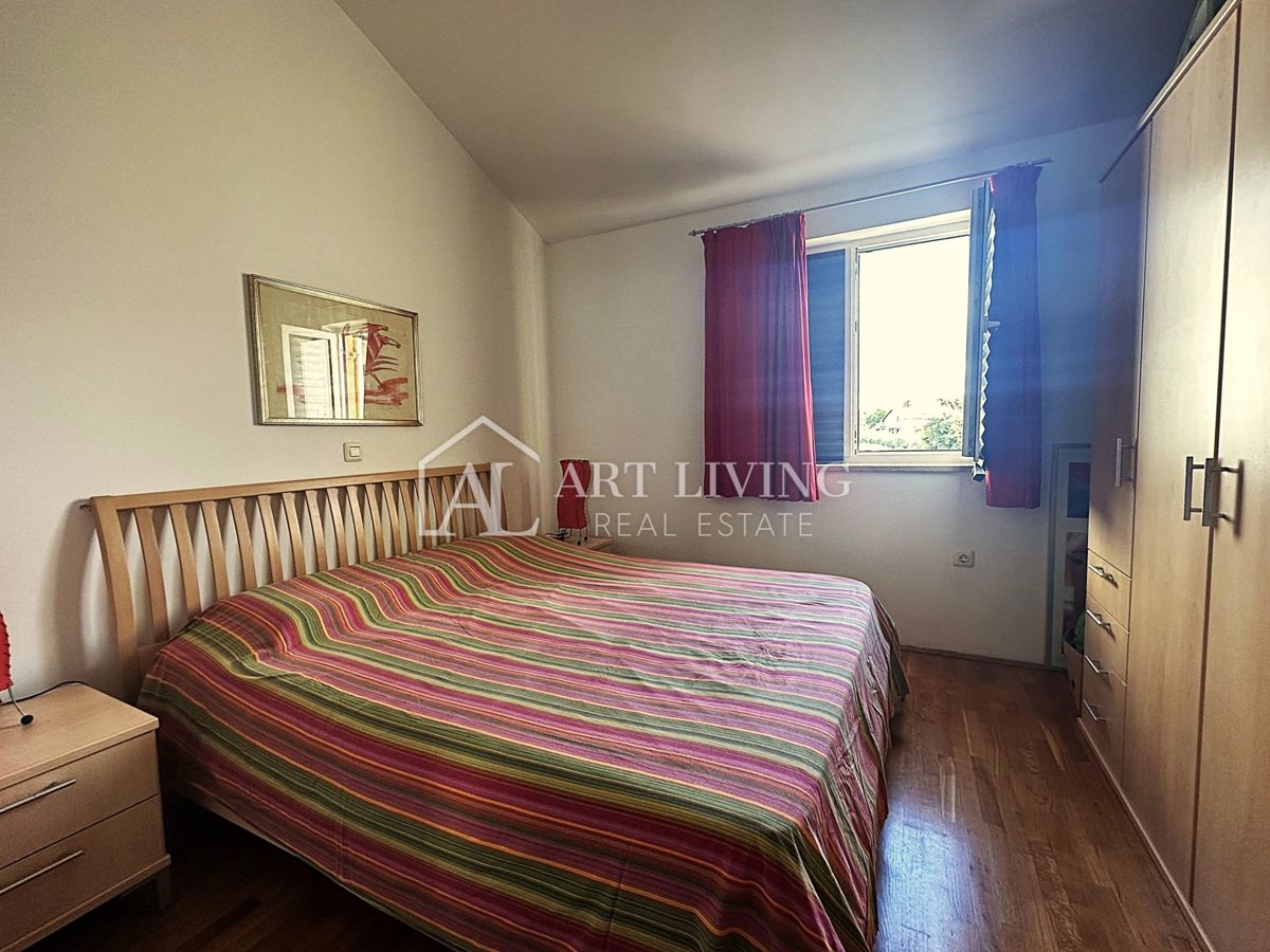 Umago, dintorni - OCCASIONE UNICA, appartamento con due camere da letto con splendida vista mare