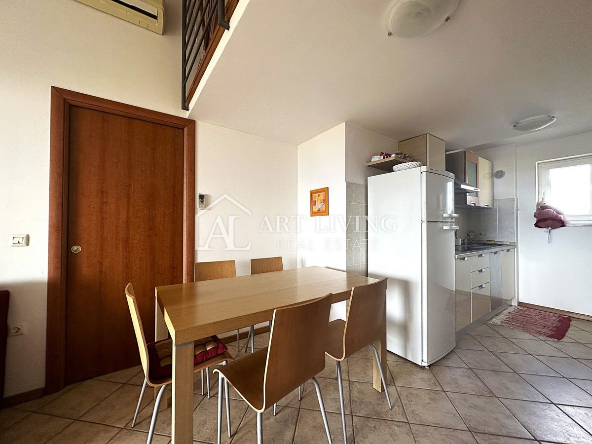 Umago, dintorni - OCCASIONE UNICA, appartamento con due camere da letto con splendida vista mare
