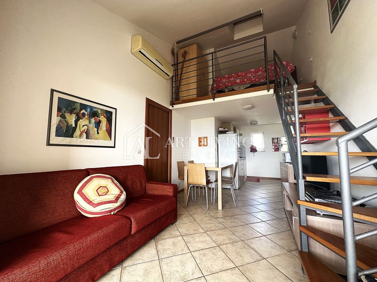 Umago, dintorni - OCCASIONE UNICA, appartamento con due camere da letto con splendida vista mare