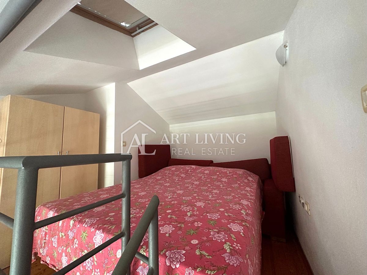 Umago, dintorni - OCCASIONE UNICA, appartamento con due camere da letto con splendida vista mare