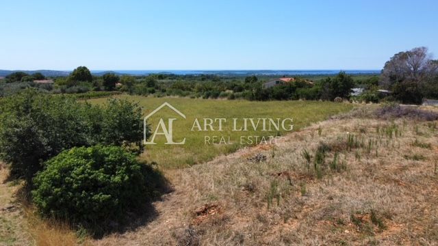 Dignano - dintorni, attraente terreno edificabile con vista mare