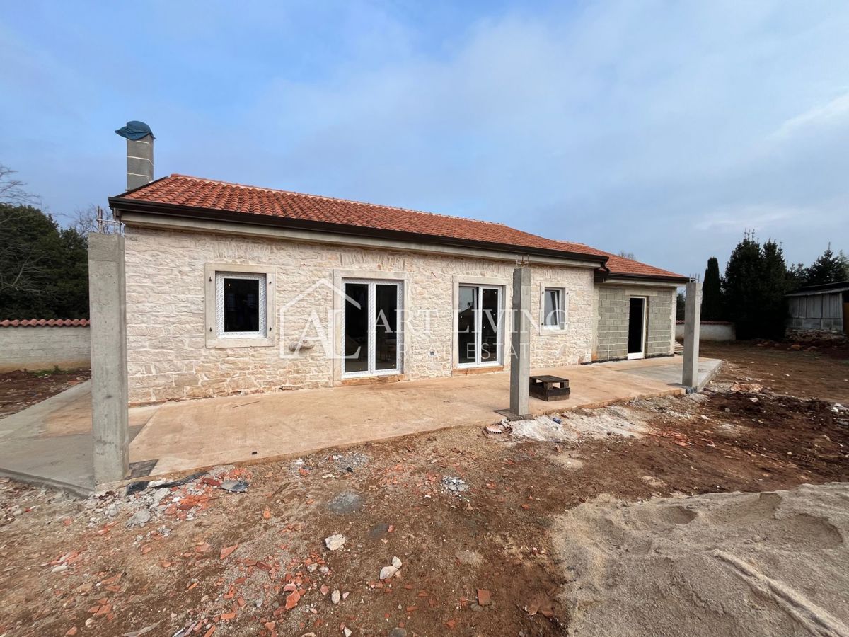 Istria, Umago, dintorni, - una moderna casa in pietra con piscina in una nuova costruzione!!!