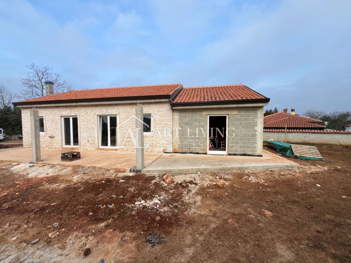 Istria, Umago, dintorni, - una moderna casa in pietra con piscina in una nuova costruzione!!!