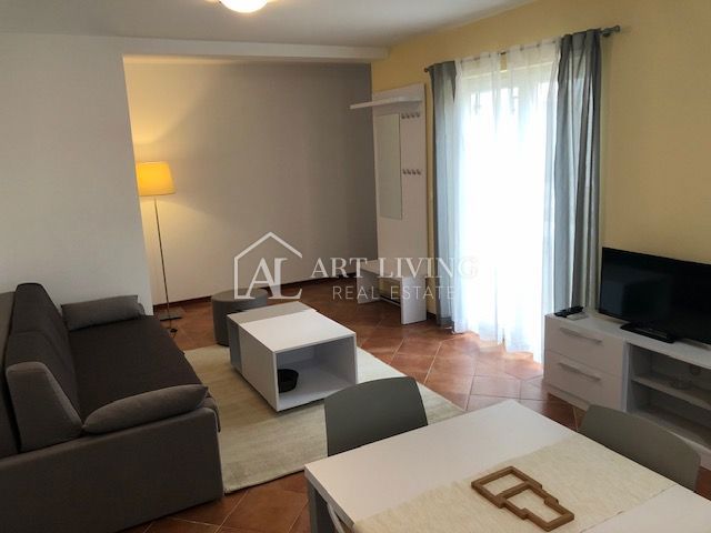 ISTRIA, POLA, dintorni - moderna casa indipendente a soli 150 m dal mare