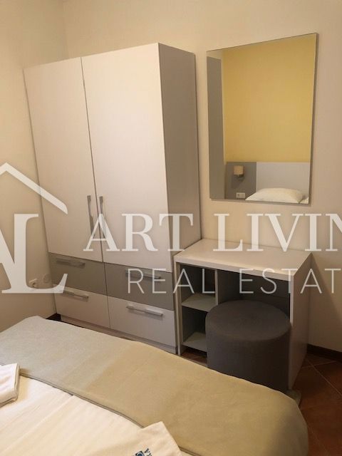 ISTRIA, POLA, dintorni - moderna casa indipendente a soli 150 m dal mare