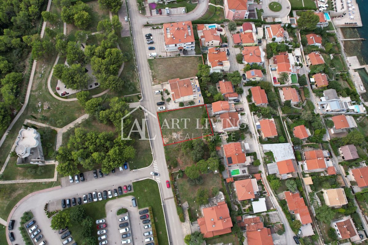 Umago, Crveni Vrh - ESCLUSIVO - terreno edificabile con progetto in posizione eccezionale