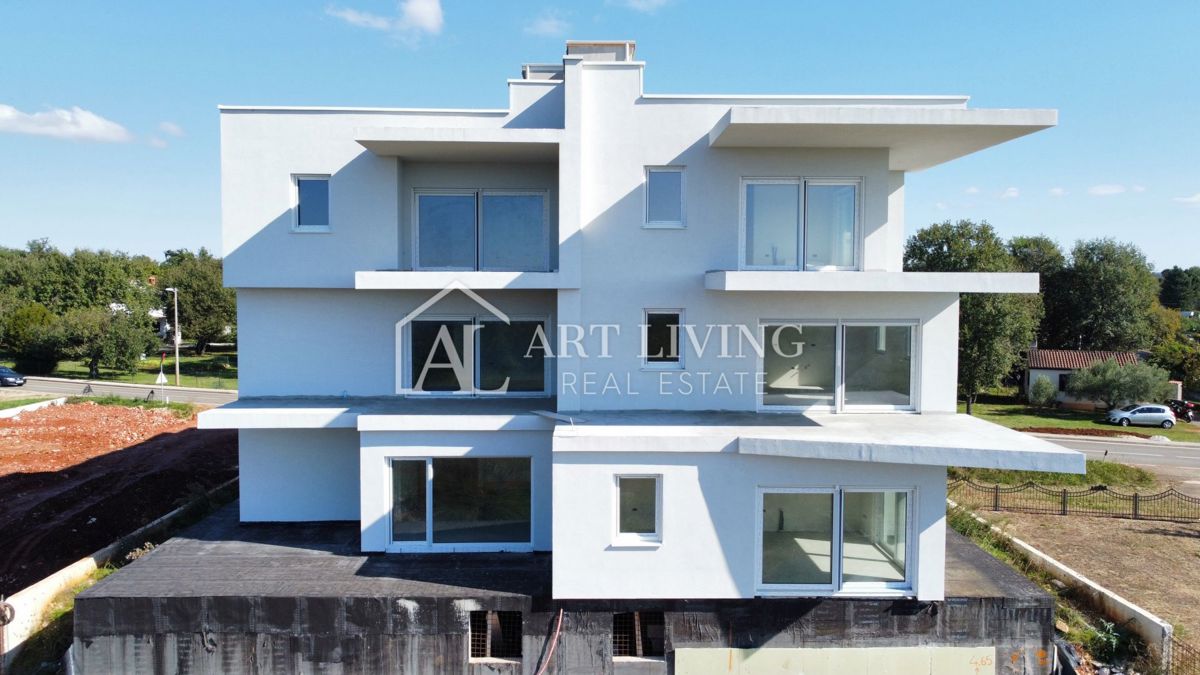 Umago, dintorni – appartamento di lusso con 3 camere da letto e piscina in comune, a 400 m dal mare