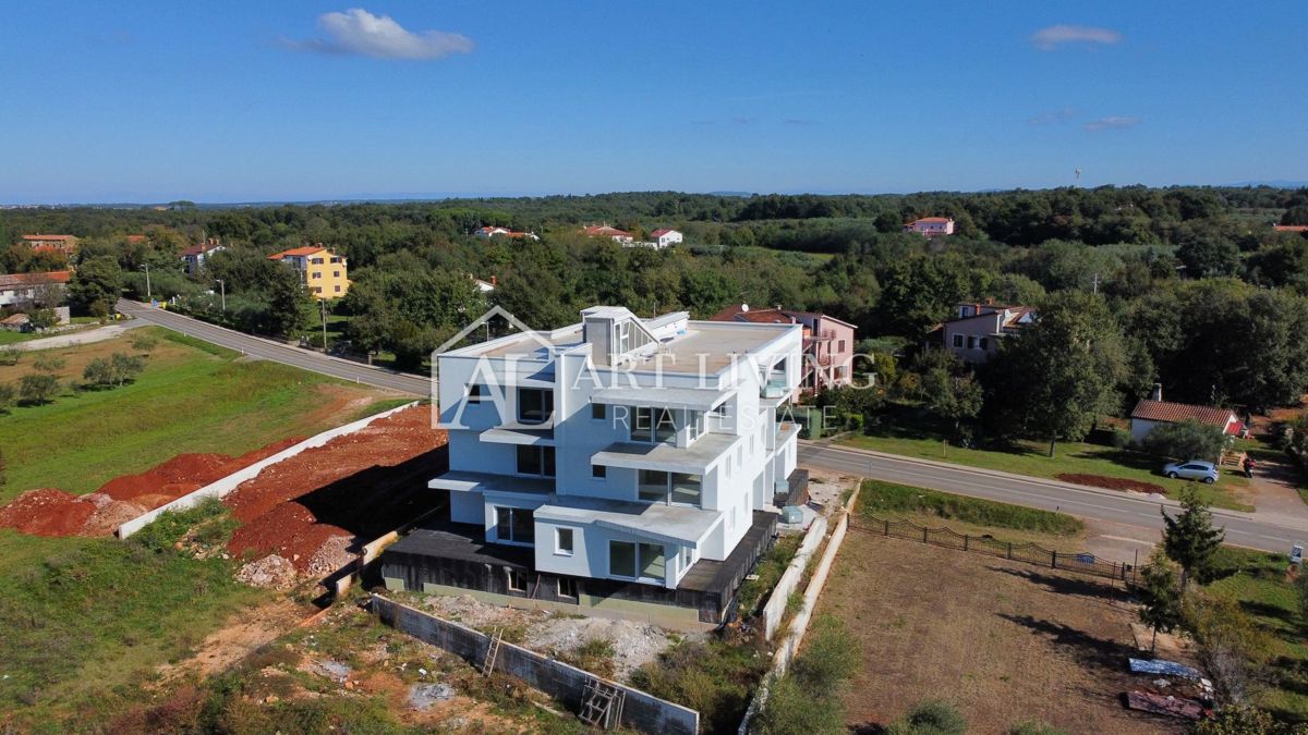 Umago, dintorni – appartamento di lusso con 3 camere da letto e piscina in comune, a 400 m dal mare