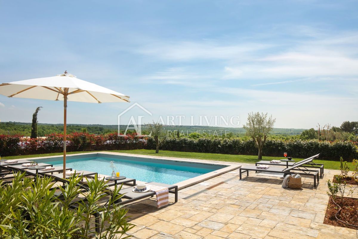 Parenzo, dintorni - lussuosa villa rustica con piscina - OCCASIONE