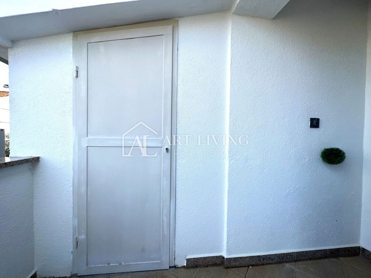 Umago, dintorni - grazioso appartamento con due camere da letto in una posizione tranquilla e bellissima