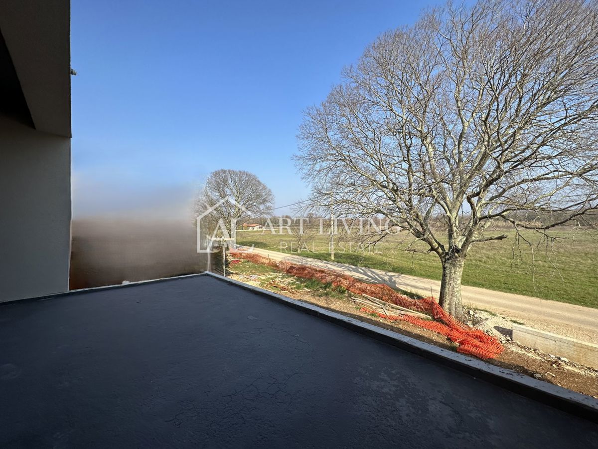 Parenzo, dintorni - appartamento con tre camere da letto e terrazza sul tetto, 90 m2 - OCCASIONE