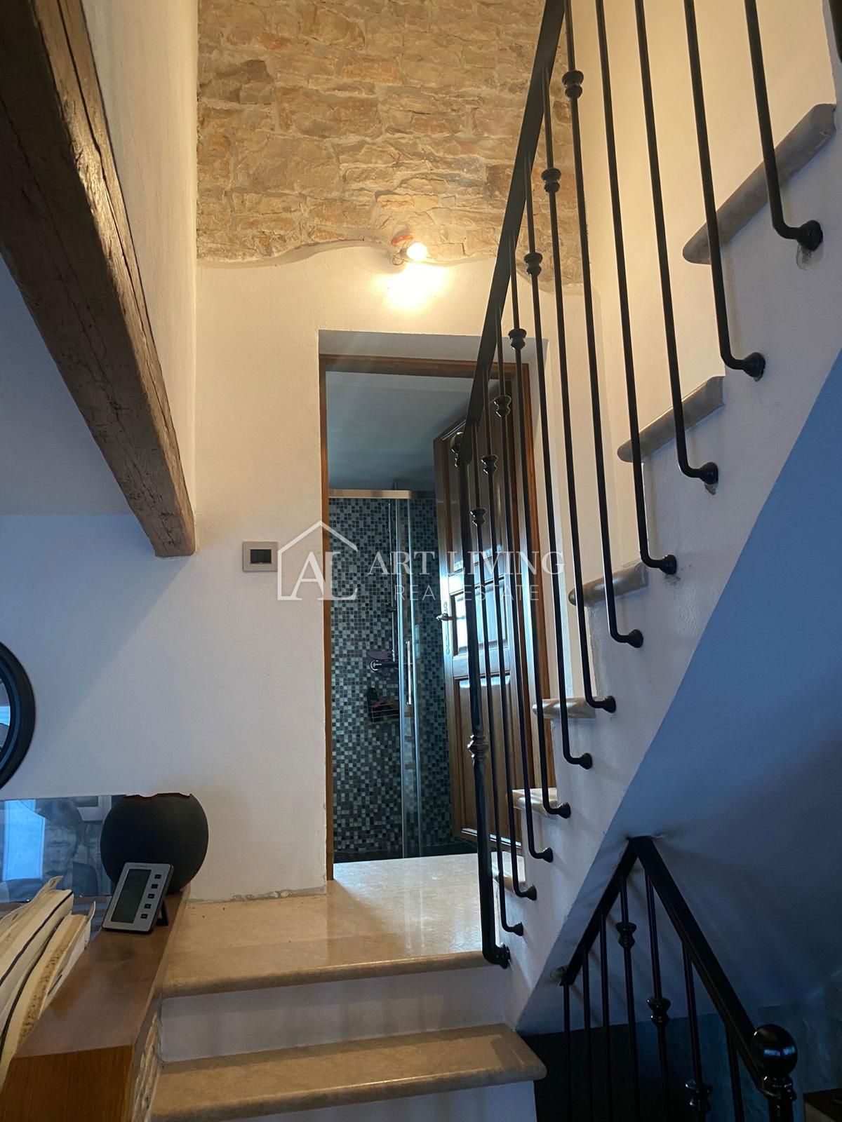 Istria, Parenzo, dintorni - graziosa casa in stile istriano a soli 1500 metri dal mare