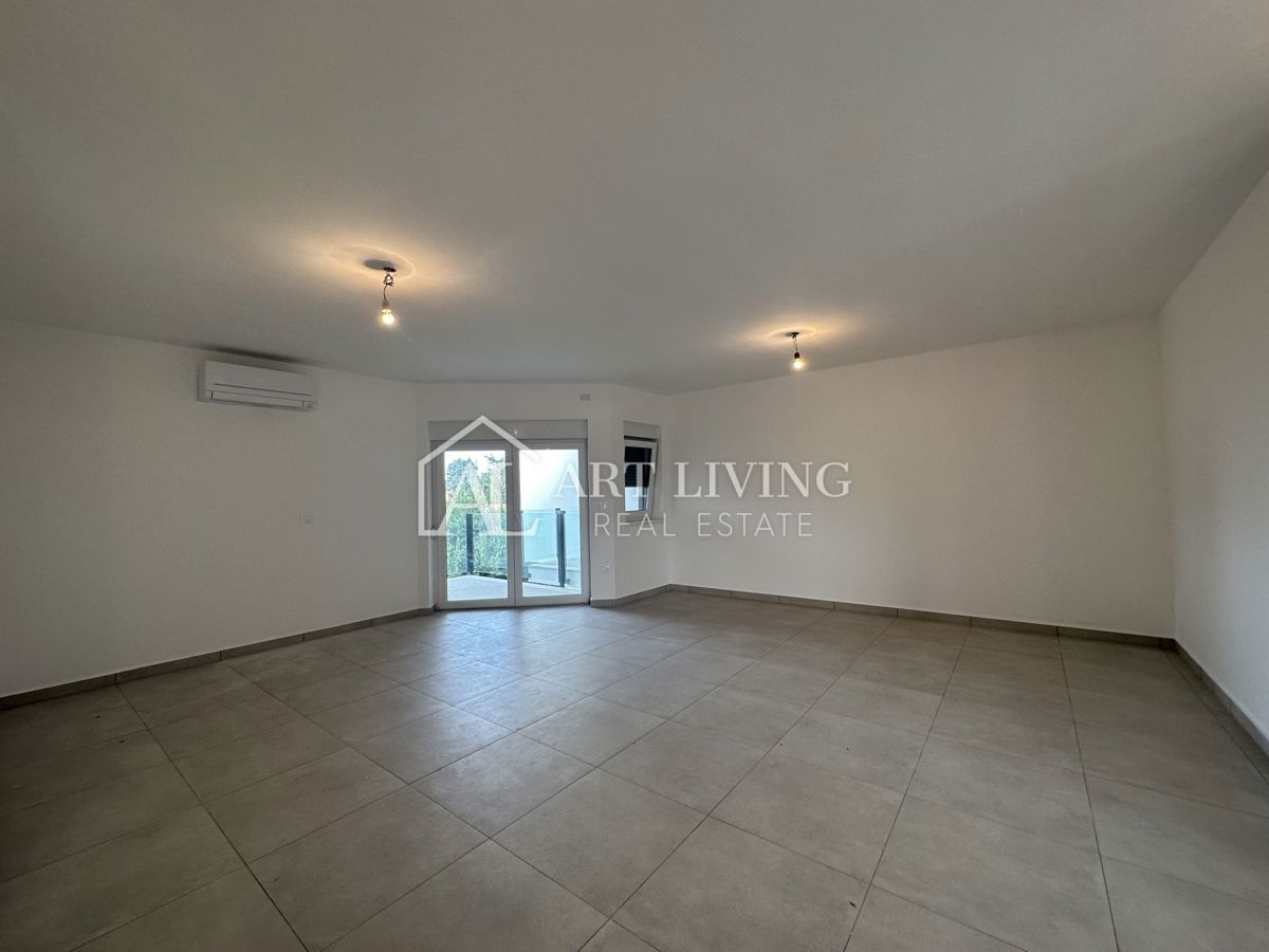 Umago - dintorni, grazioso appartamento in TOP!!! posizione con vista sul mare