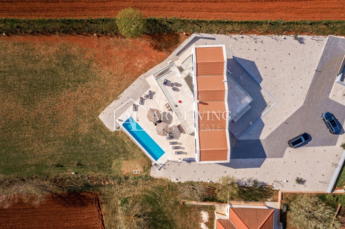 Istria, Parenzo, dintorni - lussuosa villa moderna con piscina