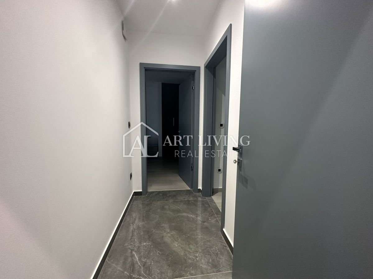 UMAGO - lussuoso appartamento con tre camere da letto, 134 m2, posizione TOP!!!