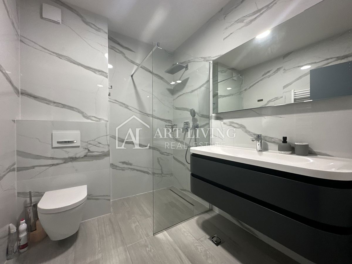 UMAGO - lussuoso appartamento con tre camere da letto, 134 m2, posizione TOP!!!