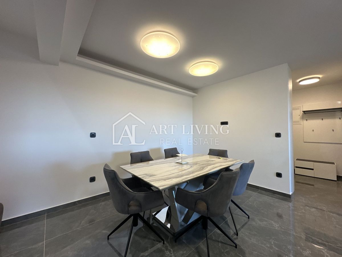 UMAGO - lussuoso appartamento con tre camere da letto, 134 m2, posizione TOP!!!