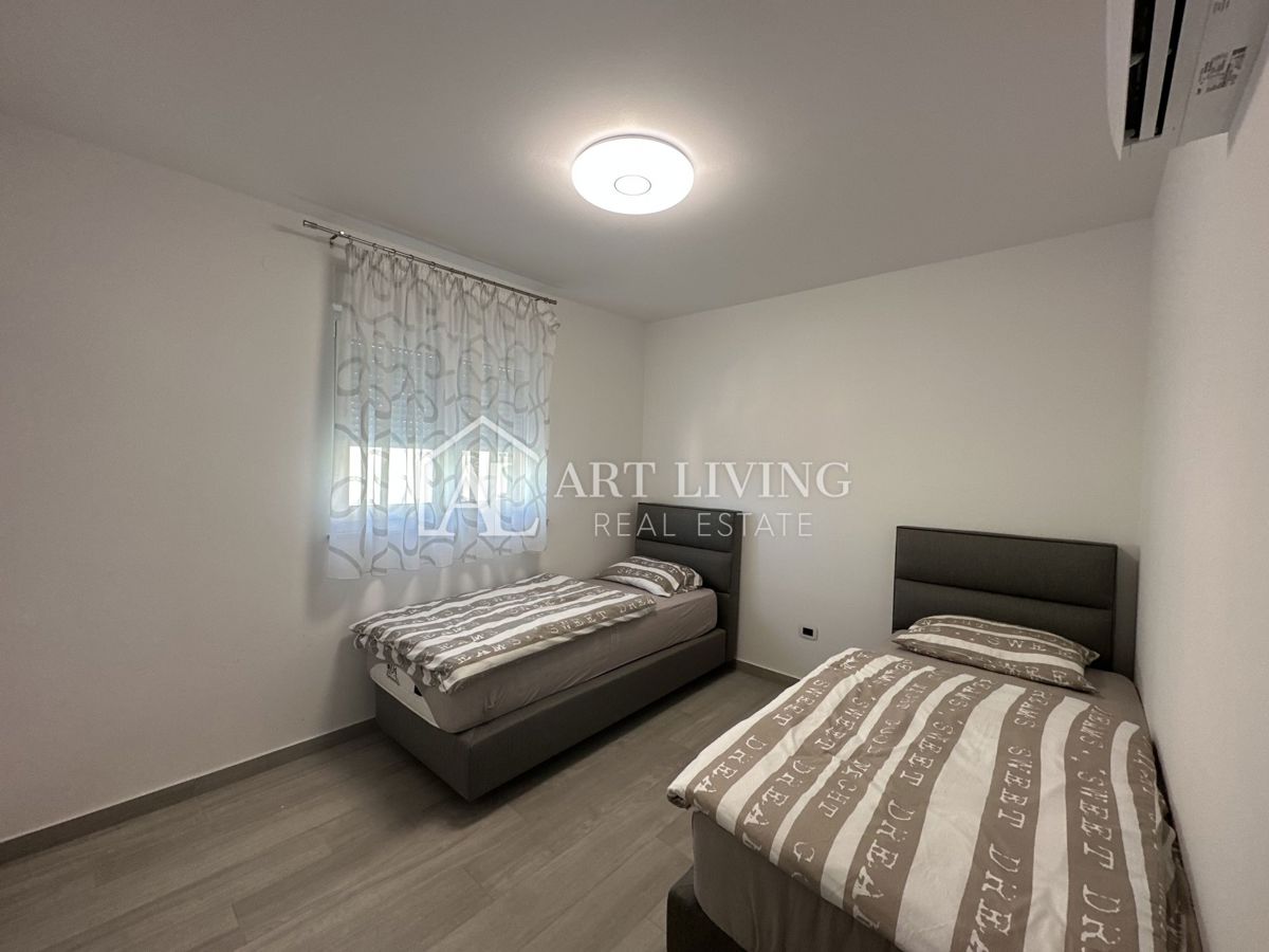 UMAGO - lussuoso appartamento con tre camere da letto, 134 m2, posizione TOP!!!