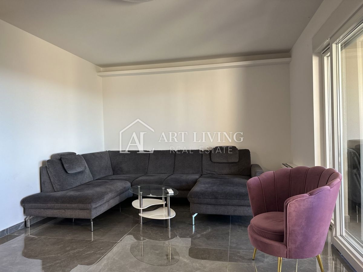 UMAGO - lussuoso appartamento con tre camere da letto, 134 m2, posizione TOP!!!