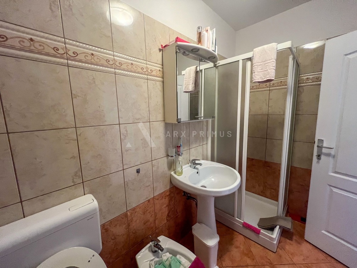 Stan na izvrsnoj poziciji, Zambratija, Umag