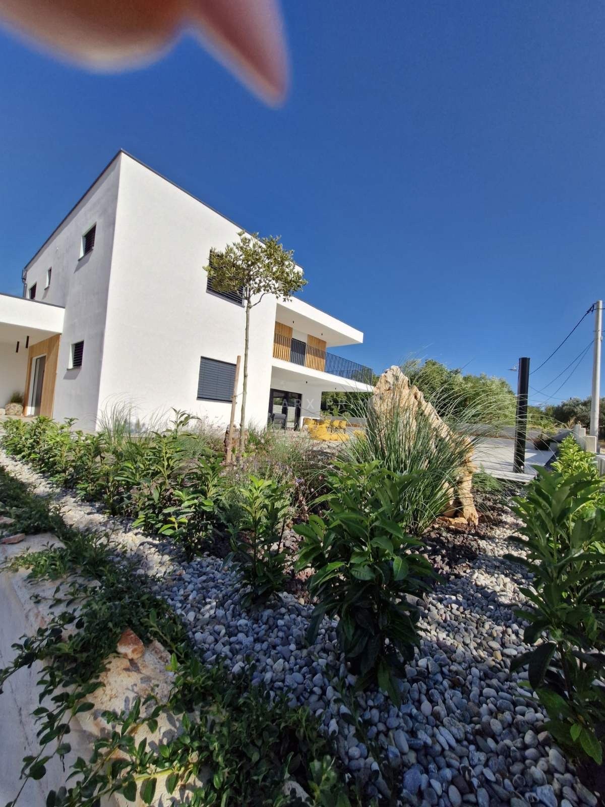 Moderna vila s bazenom i pogledom na more, Murine, Umag