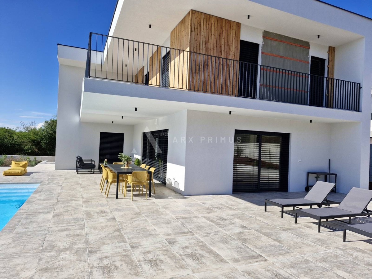 Moderna vila s bazenom i pogledom na more, Murine, Umag