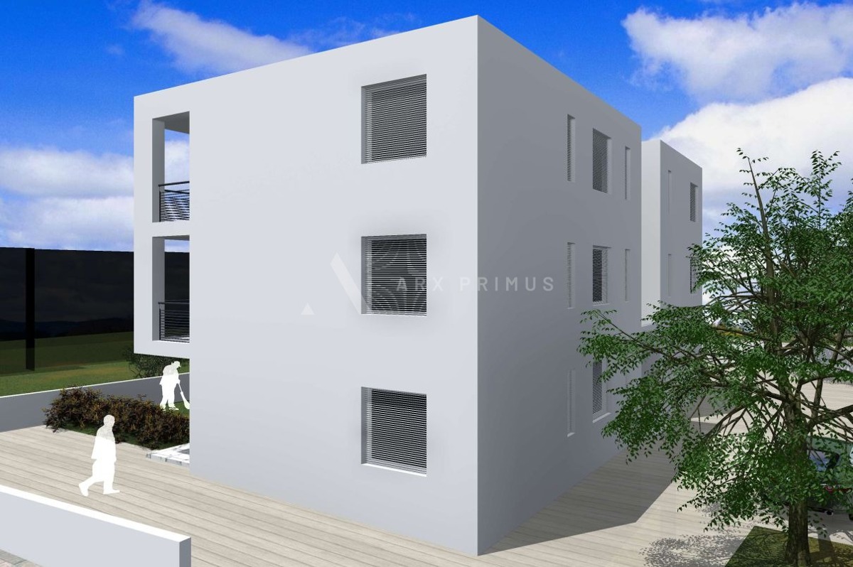 Prizemni stan s velikim vrtom, Finida, Umag