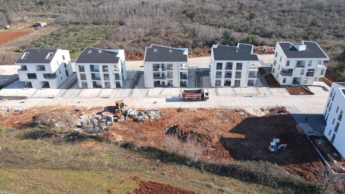 Novogradnja stan u blizini mora, Zambratija, Umag