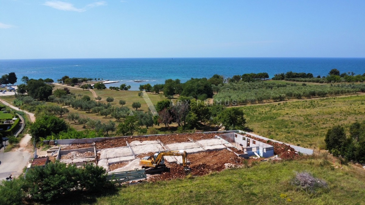 Prekrasna vila u nizu na vrhunskoj lokaciji, Zambratija (Umag)