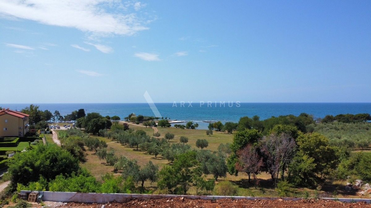 Prekrasna vila u nizu na vrhunskoj lokaciji, Zambratija (Umag)