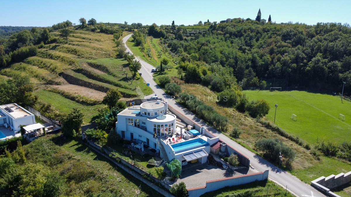 Jedinstvena vila sa prekrasnim pogledom na more, Momjan